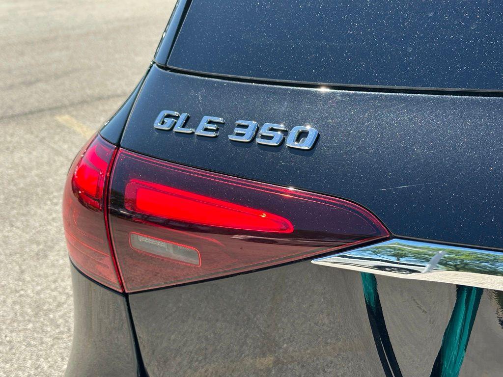 2025 Mercedes-BENZ GLE 缩略图 12