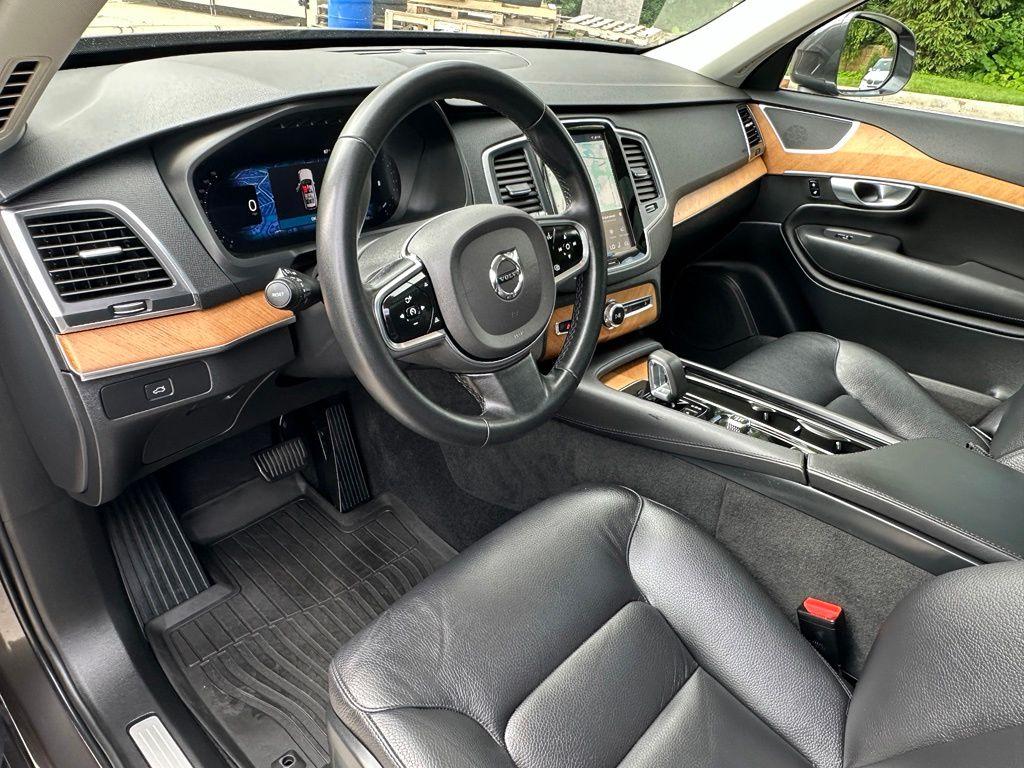 2023 Volvo XC90 B6 CORE — миниатюра 20