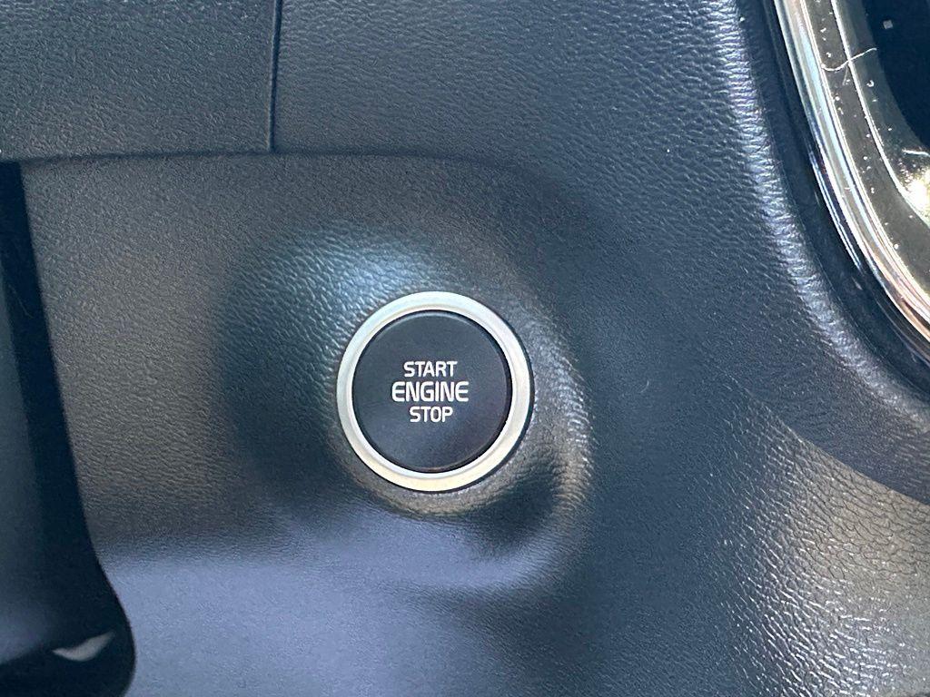صورة مصغرة 26 لـ 2026 Volvo XC40 B5 PLUS