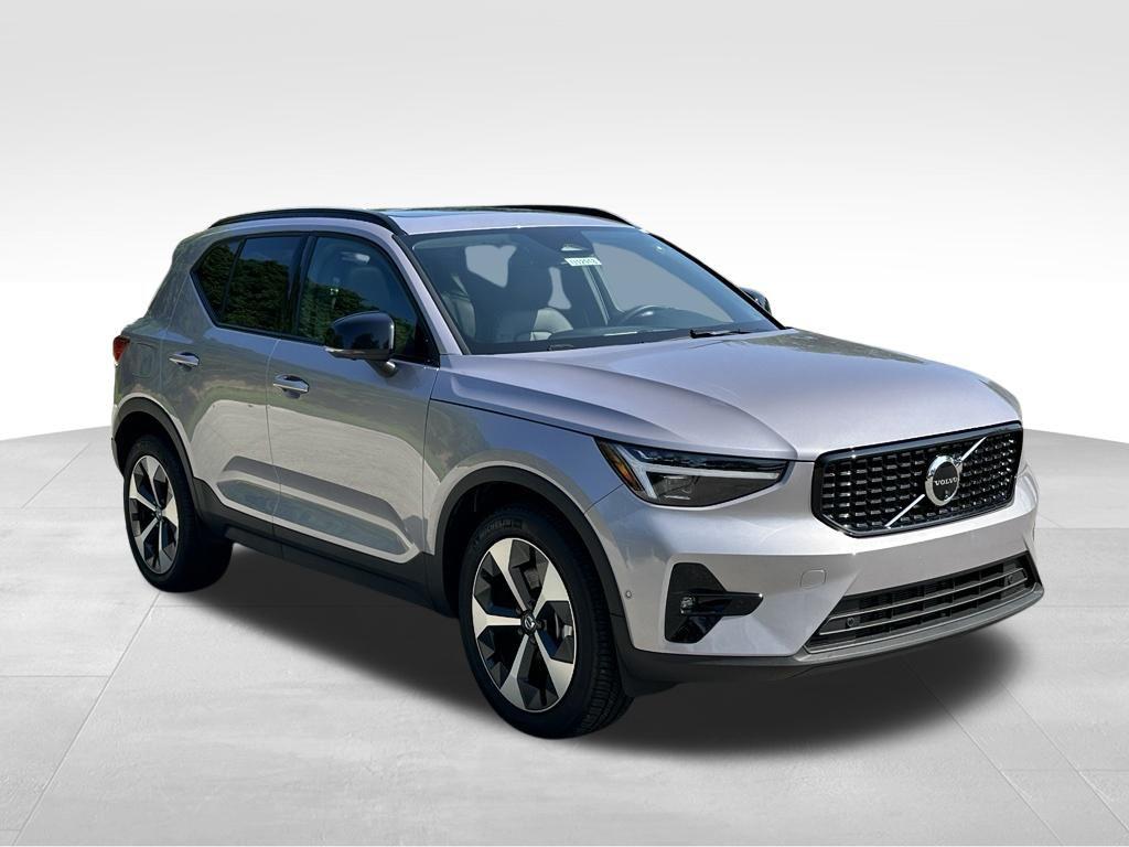 2026 Volvo XC40 B5 PLUS 照片 5