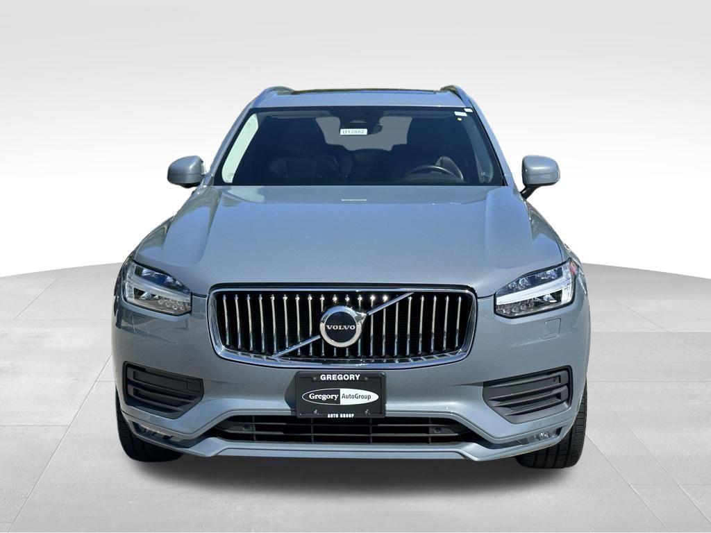 2023 Volvo XC90 B5 CORE — фото 3