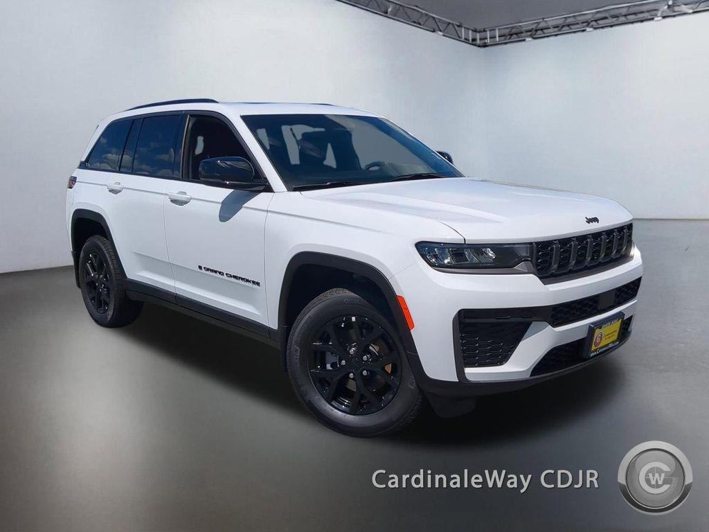 New 2026 Jeep Grand Cherokee Altitude