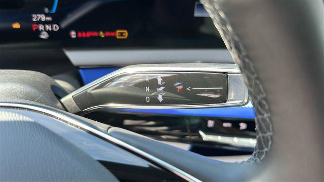 2025 Cadillac OPTIQ LUXURY 2 AWD 缩略图 16