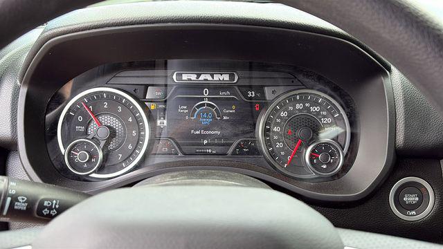 2026 RAM 1500 WARLOCK CREW CAB 4X4 5'7' BOX — миниатюра 13