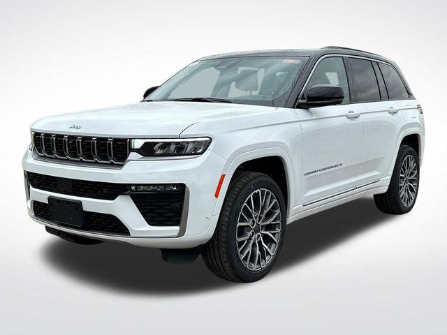 New 2026 Jeep Grand Cherokee Summit