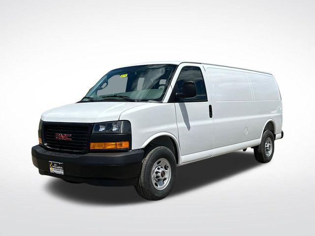 New 2026 GMC Savana 3500 Work Van