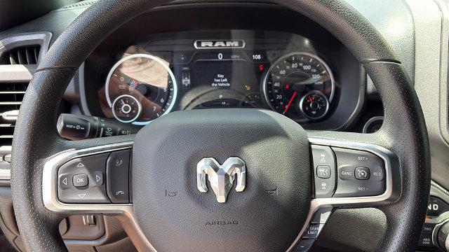 2026 RAM 1500 WARLOCK CREW CAB 4X4 5'7' BOX — миниатюра 10