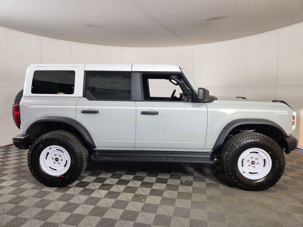 FORD BRONCO - 8
