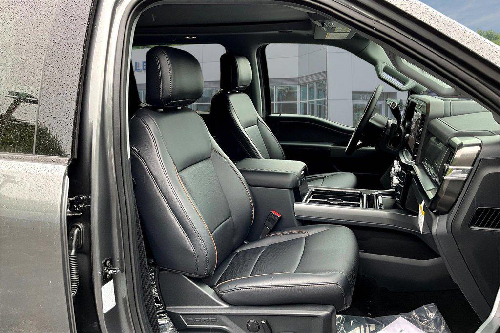 صورة مصغرة 11 لـ 2026 FORD F-250 LARIAT