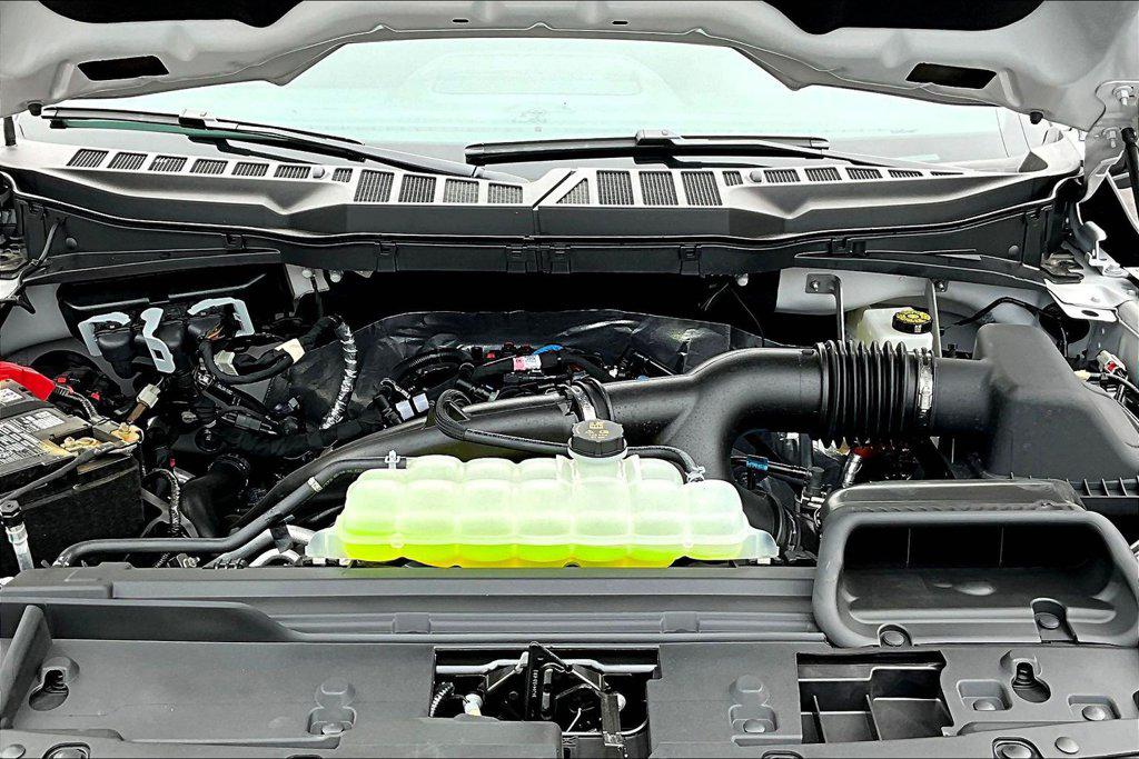 2026 FORD F-150 XLT — миниатюра 12