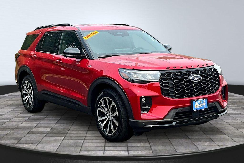 New 2026 Ford Explorer ST-Line