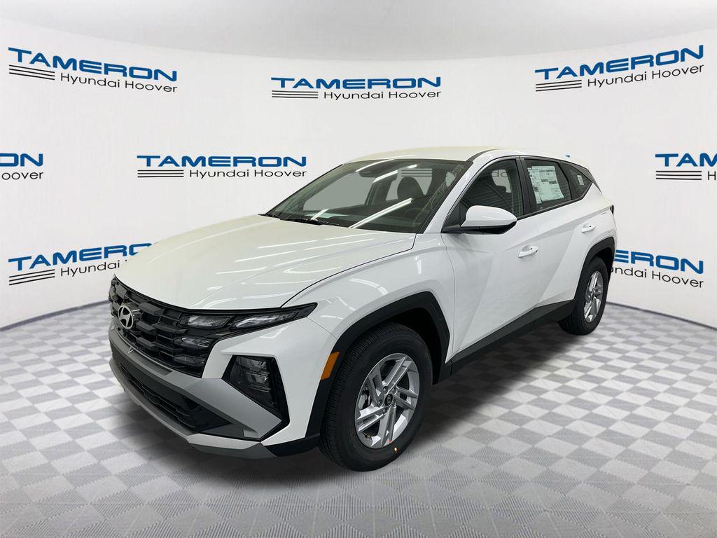 New 2026 Hyundai TUCSON SE