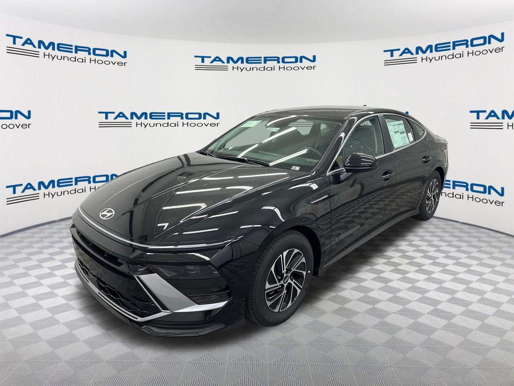 New 2026 Hyundai SONATA Hybrid Base