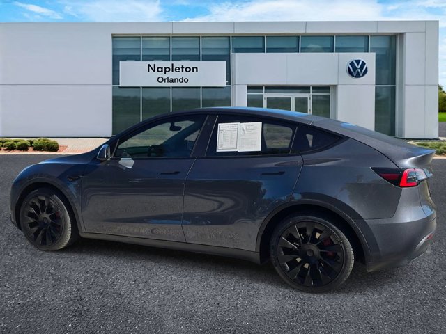 TESLA MODEL Y LONG RANGE - 7