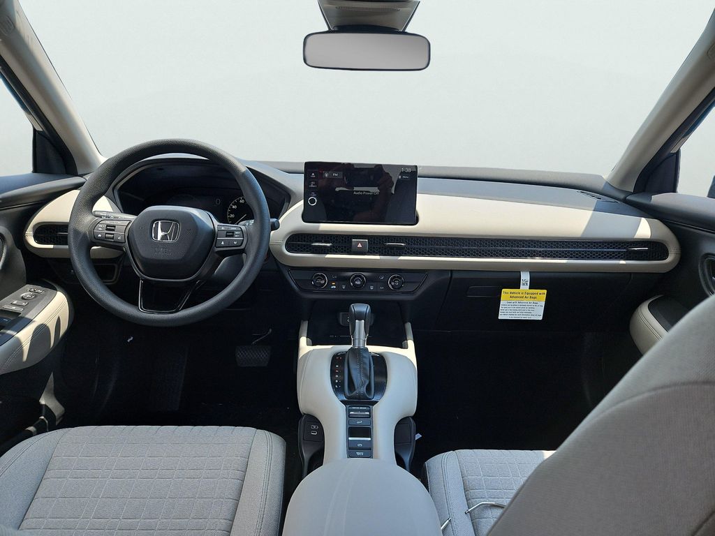 صورة 6 لـ 2027 Honda HR-V LX
