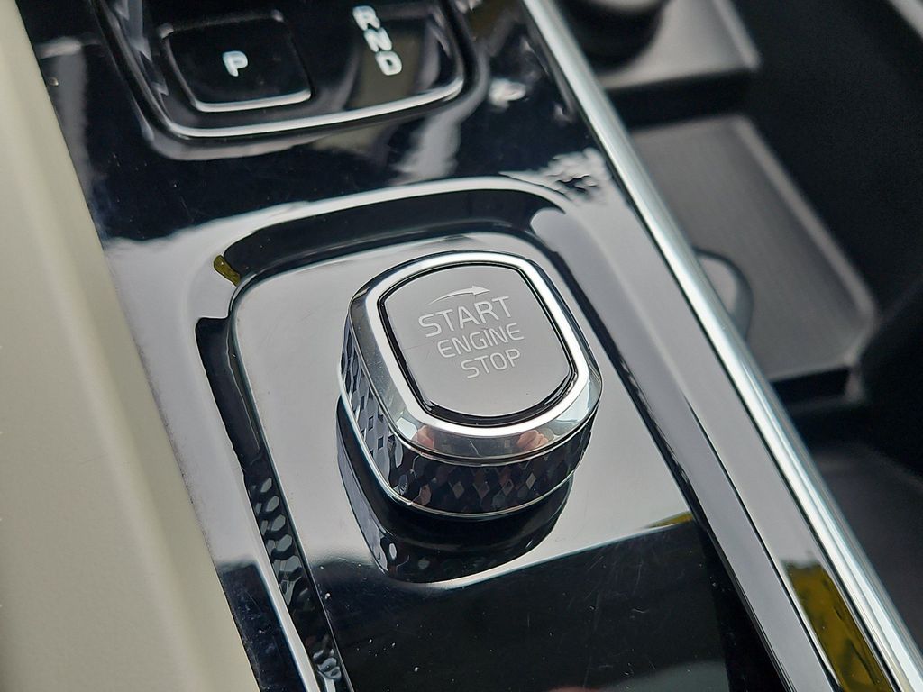 2024 Volvo XC60 B5 PLUS DARK THEME 缩略图 19