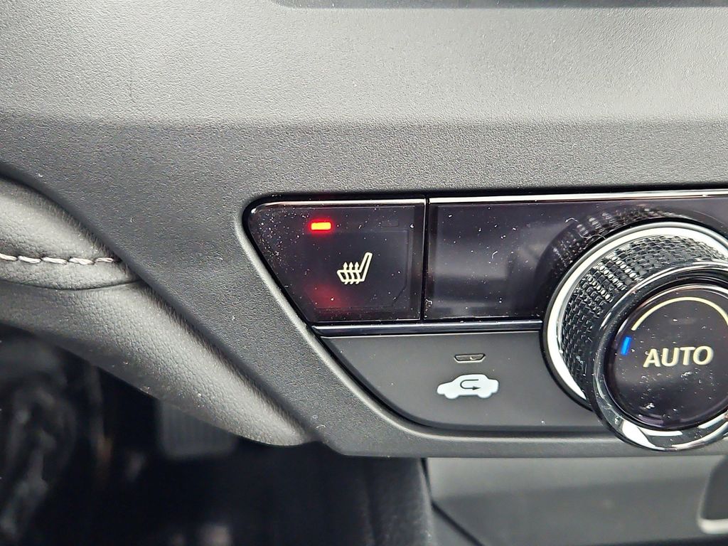 صورة 10 لـ 2026 Honda ACCORD SE