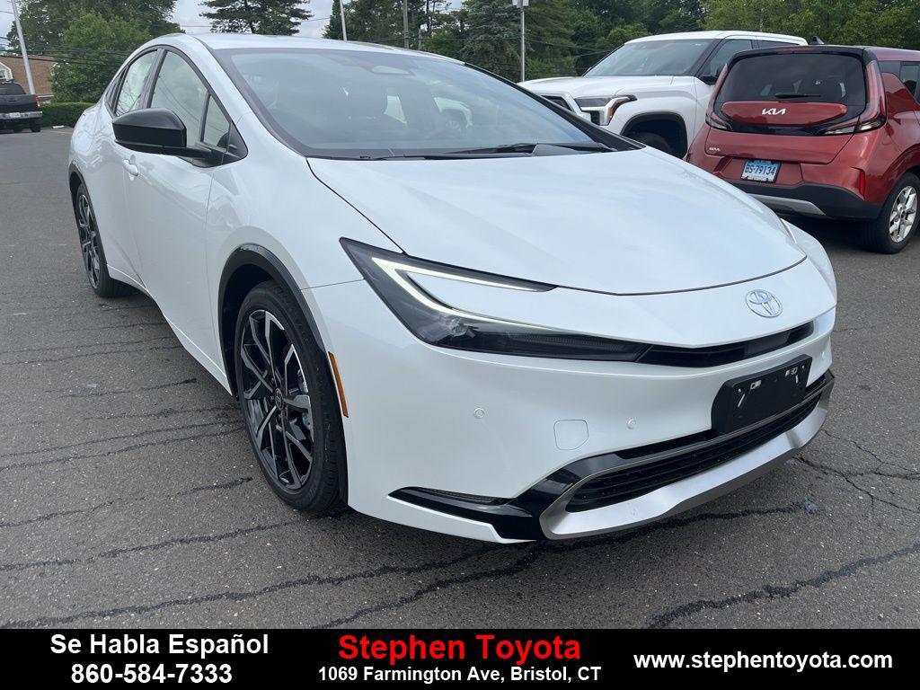 New 2025 Toyota Prius Plug-In Hybrid XSE