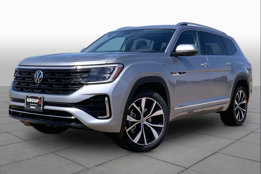 New 2026 Volkswagen Atlas 2.0T SEL Premium R-Line