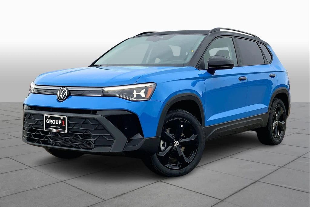 New 2026 Volkswagen Taos 1.5T SE Black