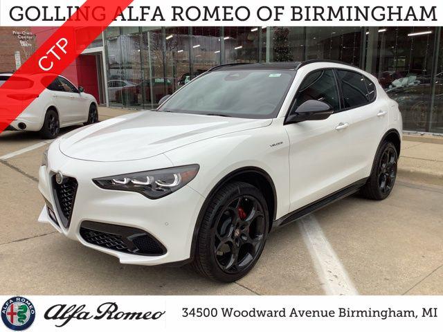 New 2025 Alfa Romeo Stelvio Sprint AWD