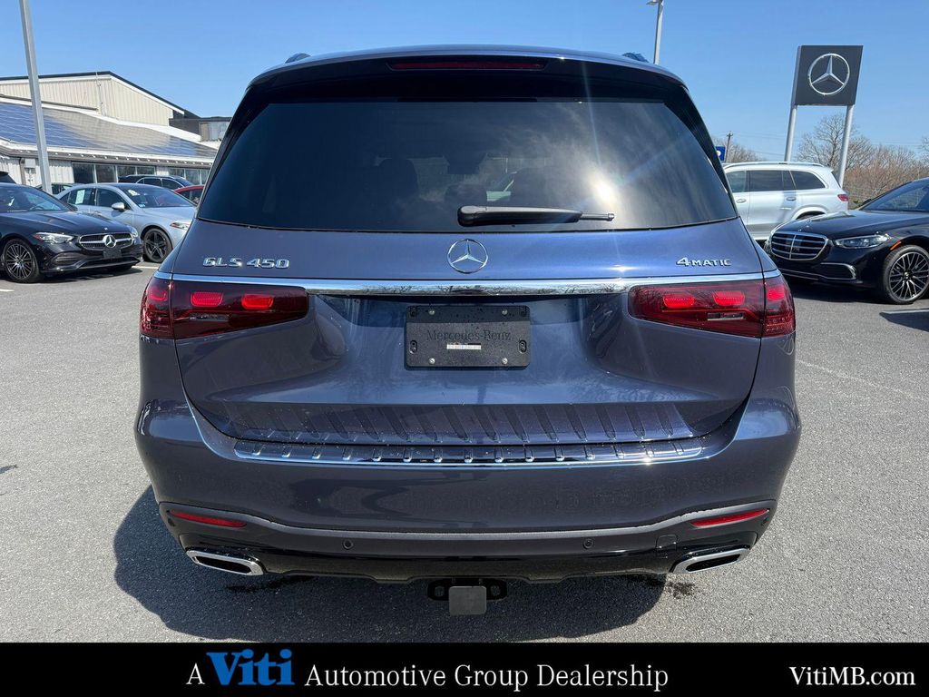 MERCEDES-BENZ GLS - 7