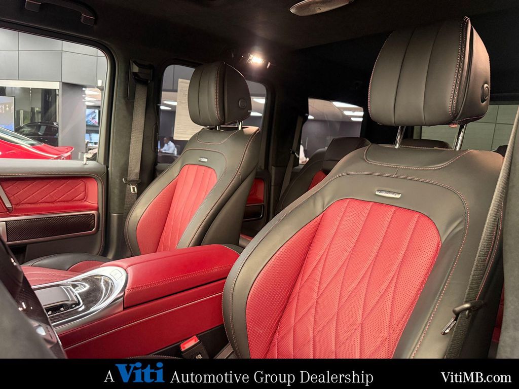 2025 Mercedes-BENZ AMG G 63 G 63 AMG — миниатюра 13
