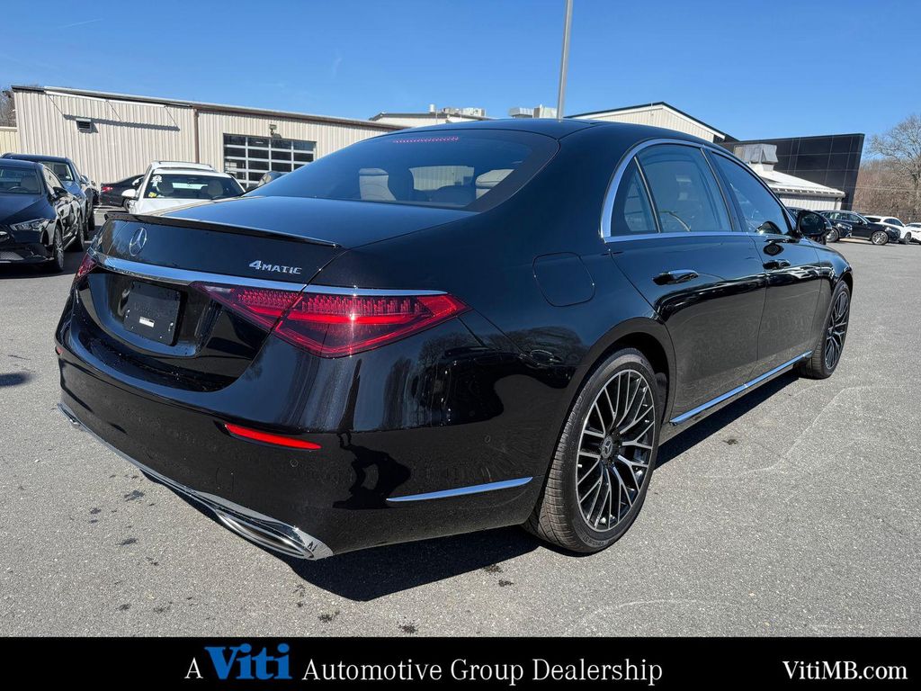 MERCEDES-BENZ S-CLASS - 7