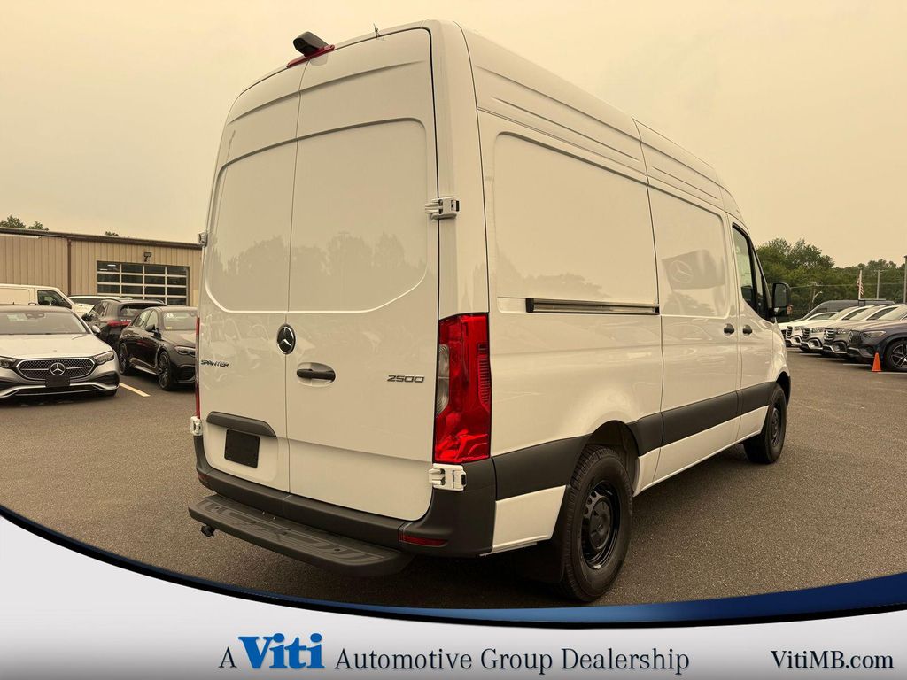 2026 Mercedes-BENZ OTHERS — миниатюра 8