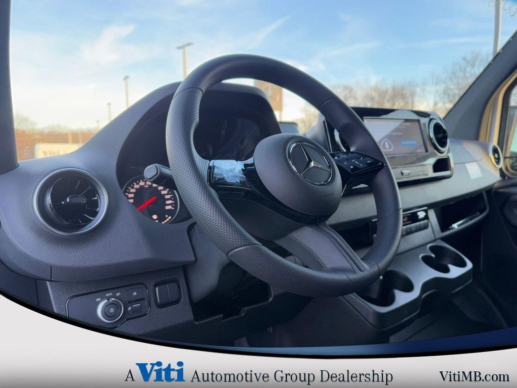 صورة مصغرة 14 لـ 2026 Mercedes-BENZ OTHERS