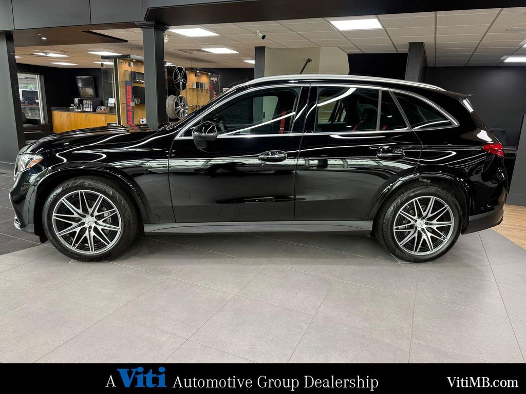 2025 Mercedes-BENZ AMG GLC 43 4MATIC — фото 4