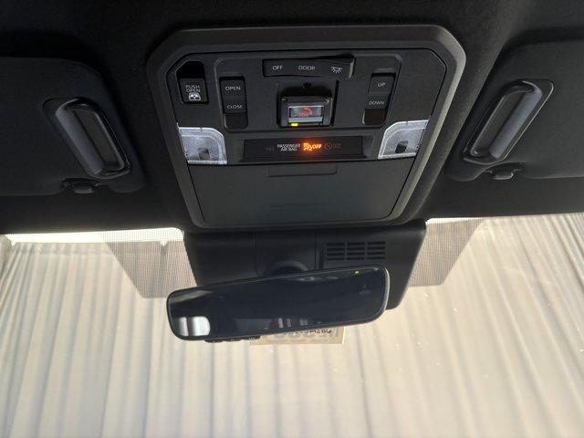 صورة مصغرة 23 لـ 2026 Toyota 4RUNNER LIMITED
