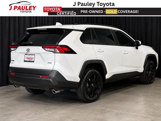 2025 Toyota RAV4 XLE 照片 3