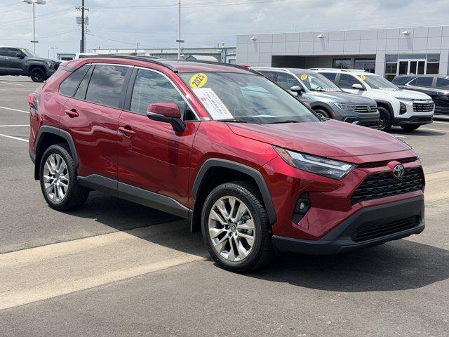 2025 Toyota RAV4 XLE PREMIUM — фото 7