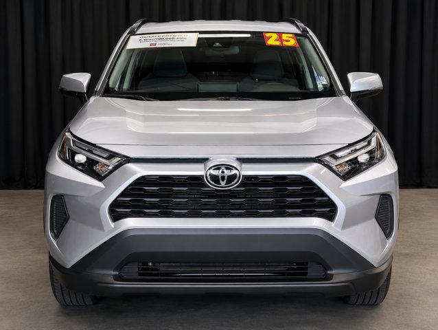 2025 Toyota RAV4 XLE 缩略图 5
