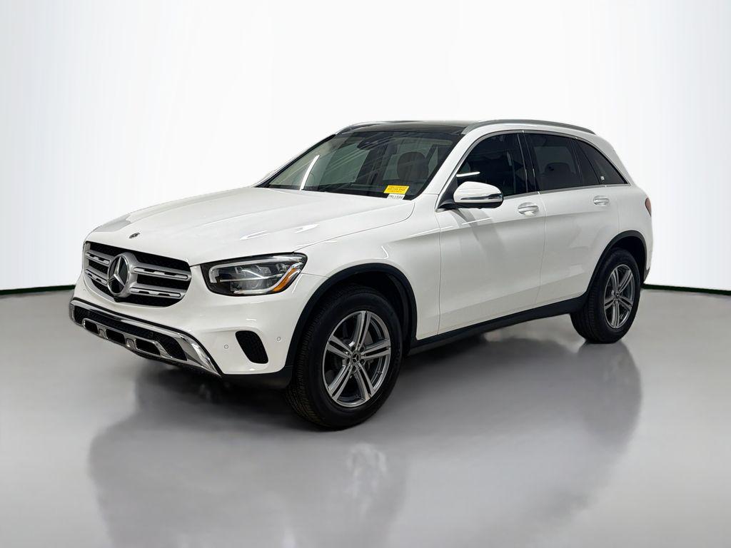 صورة 1 لـ 2022 Mercedes-BENZ GLC