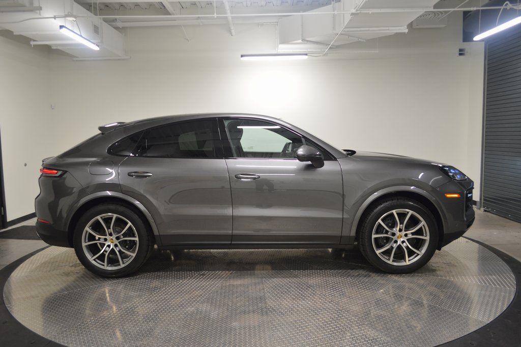 PORSCHE CAYENNE - 8