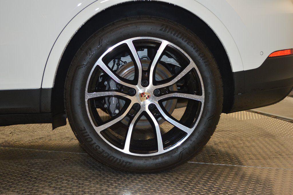 PORSCHE CAYENNE - 10