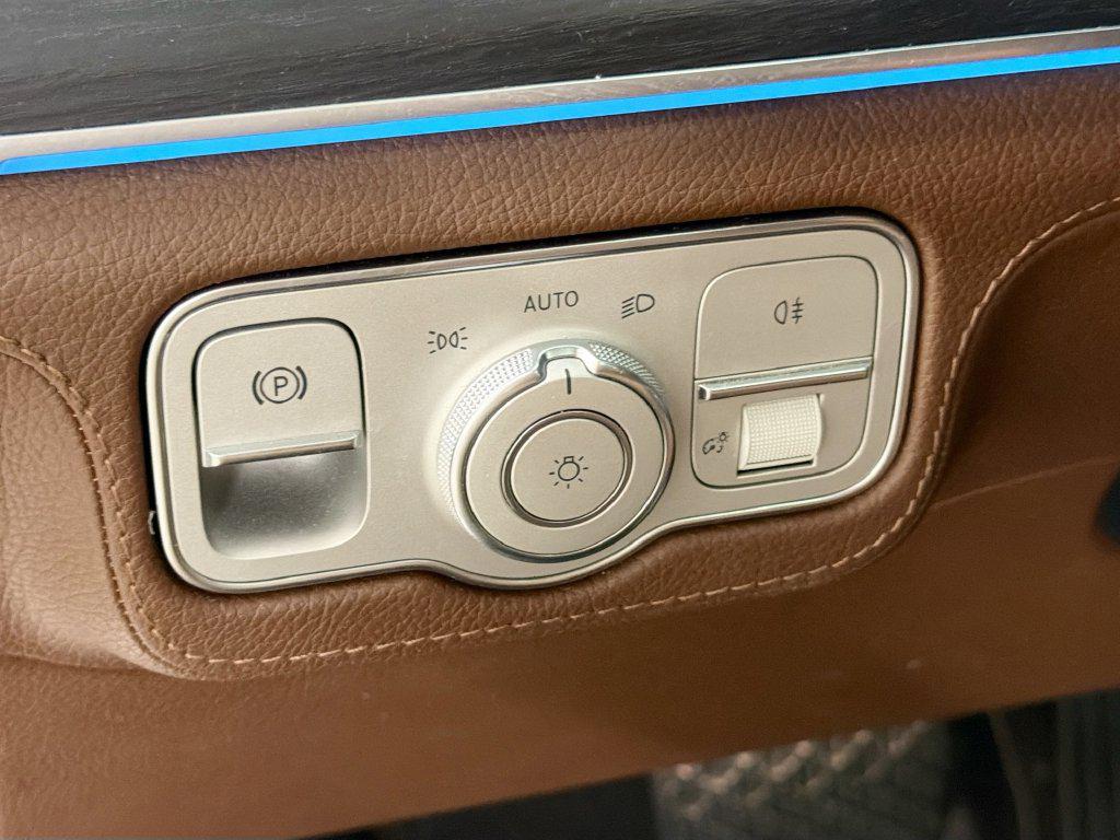 2024 Mercedes-BENZ GLE — миниатюра 11