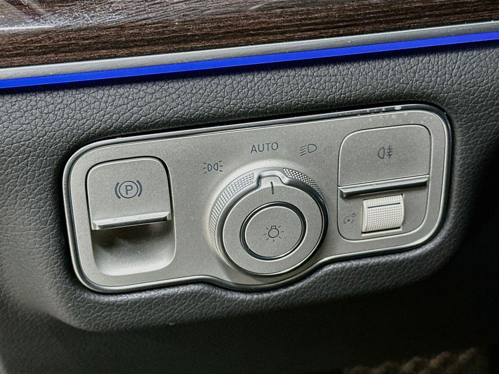 صورة مصغرة 11 لـ 2026 Mercedes-BENZ GLE