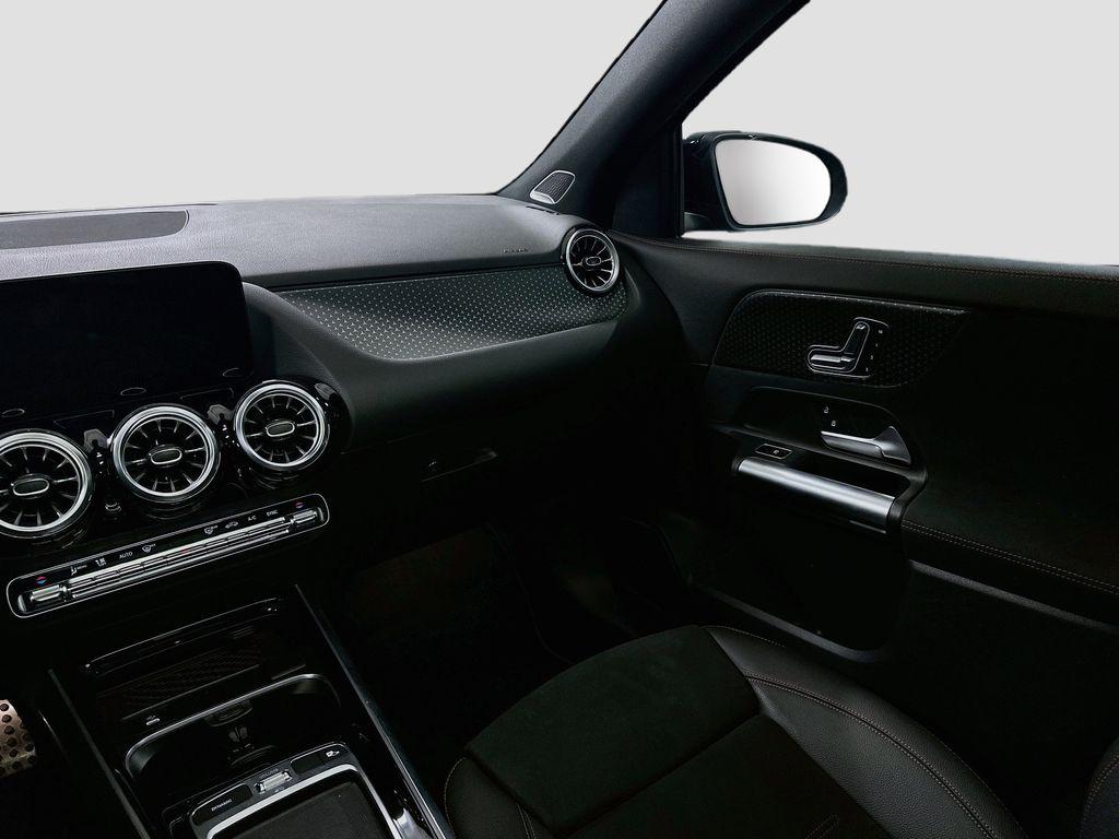 صورة مصغرة 23 لـ 2025 Mercedes-BENZ GLA
