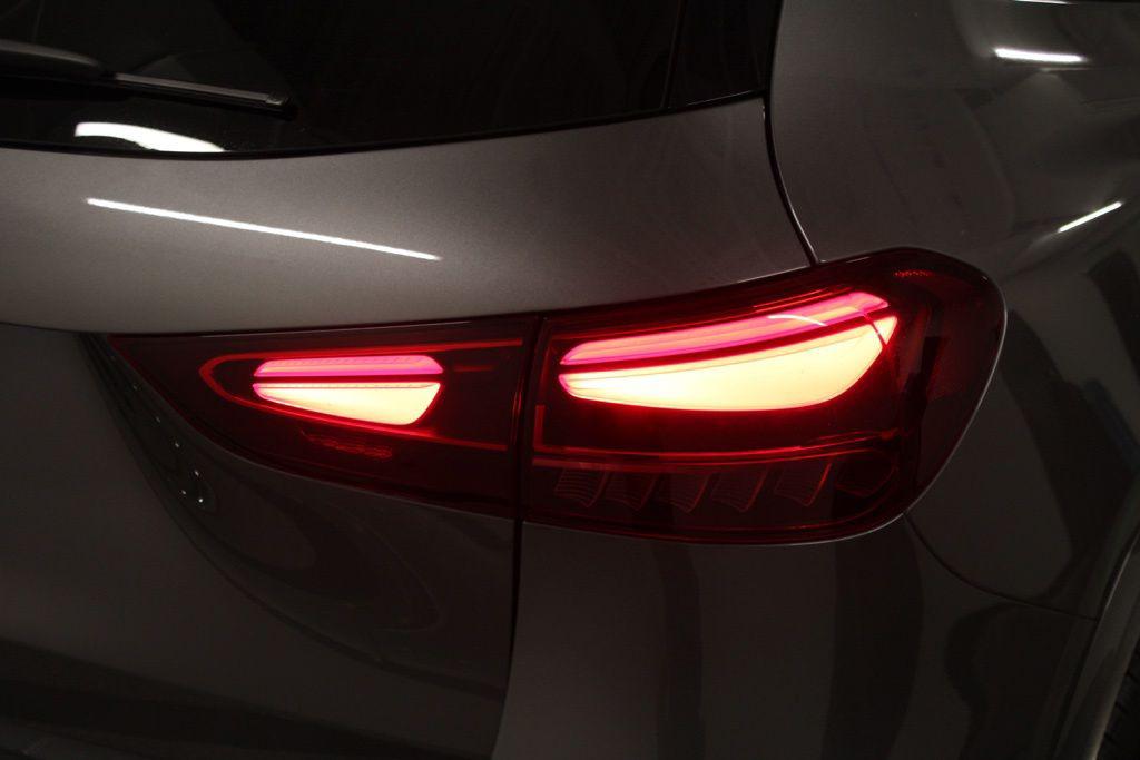 صورة مصغرة 33 لـ 2025 Mercedes-BENZ GLA