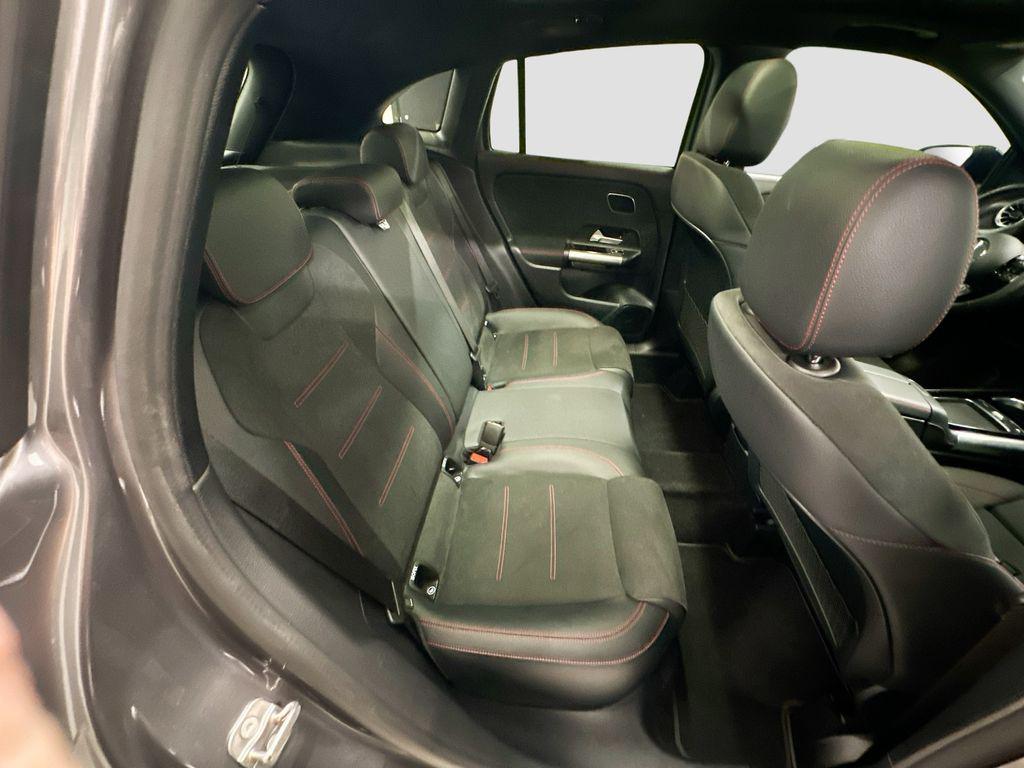 صورة مصغرة 27 لـ 2025 Mercedes-BENZ GLA
