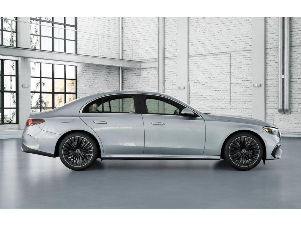 MERCEDES-BENZ E-CLASS - 2