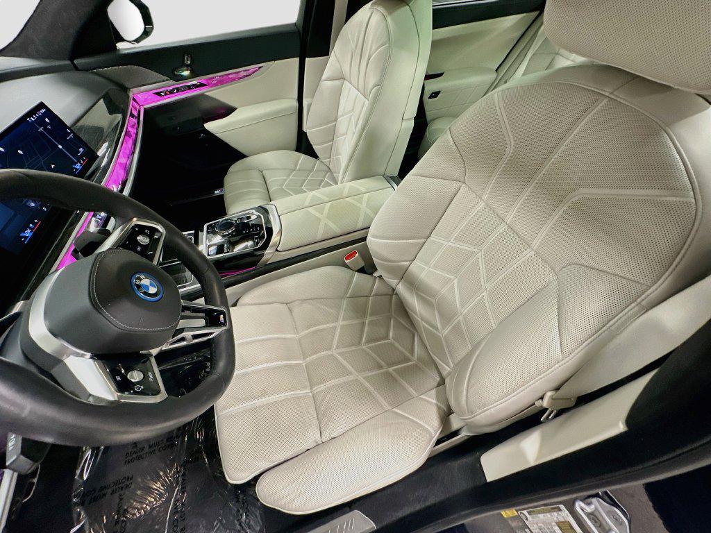 2026 BMW 750E I XDRIVE 照片 5