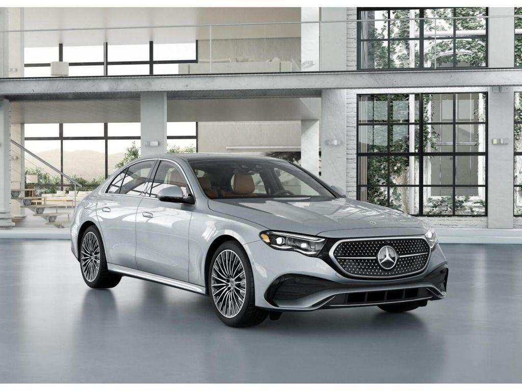 MERCEDES-BENZ E-CLASS - 10