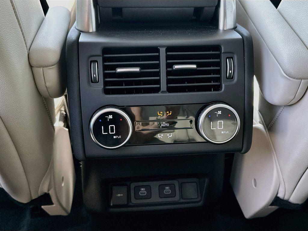 2025 LAND Rover DISCOVERY P360 DYNAMIC SE — миниатюра 26