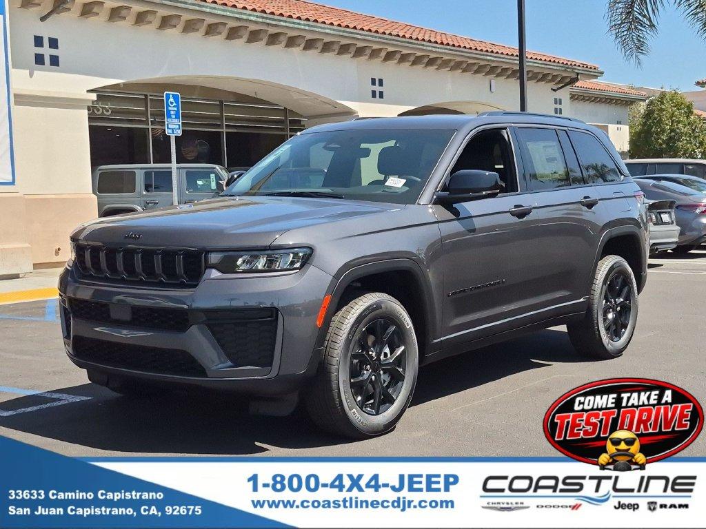 New 2026 Jeep Grand Cherokee Laredo
