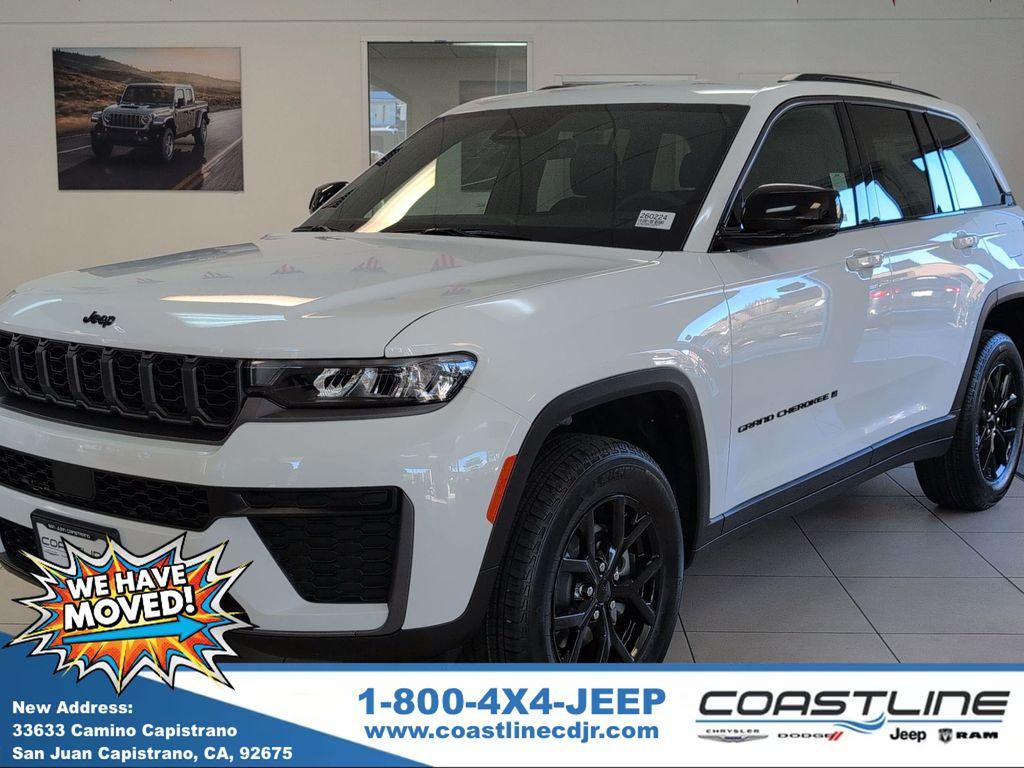New 2026 Jeep Grand Cherokee Laredo