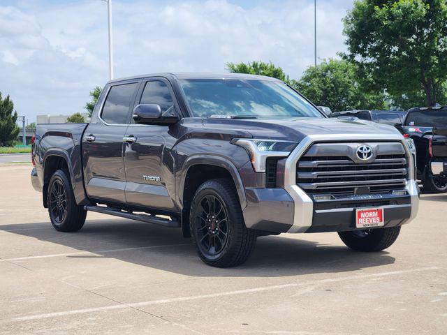 TOYOTA TUNDRA - 2